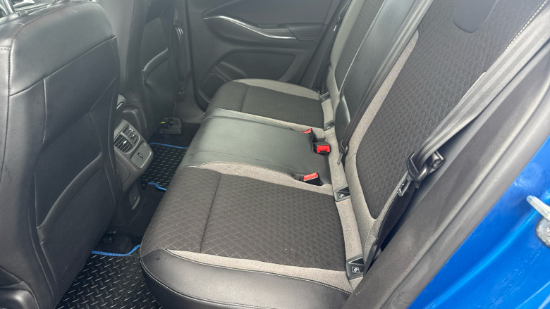 Vauxhall Grandland X 1.2 Turbo Sport Nav 5dr Auto [8 Speed] Petrol Hatchback